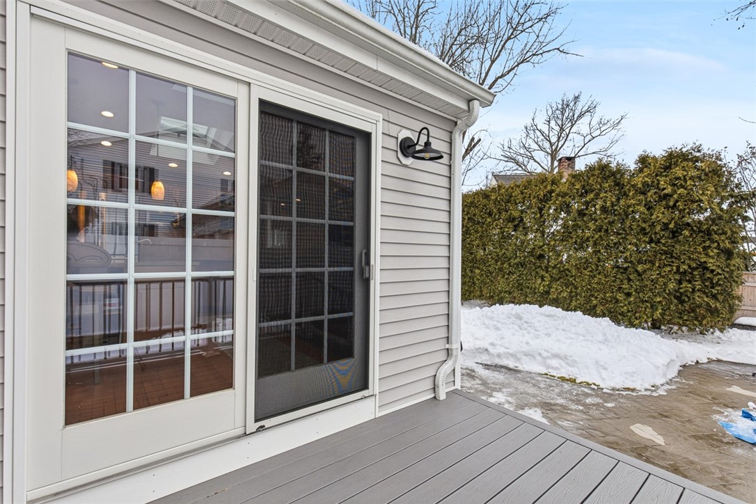 40 Weeden Avenue
