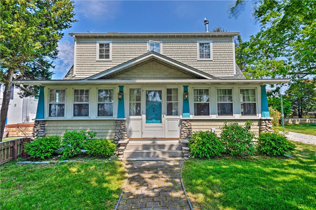 129 Dighton Avenue