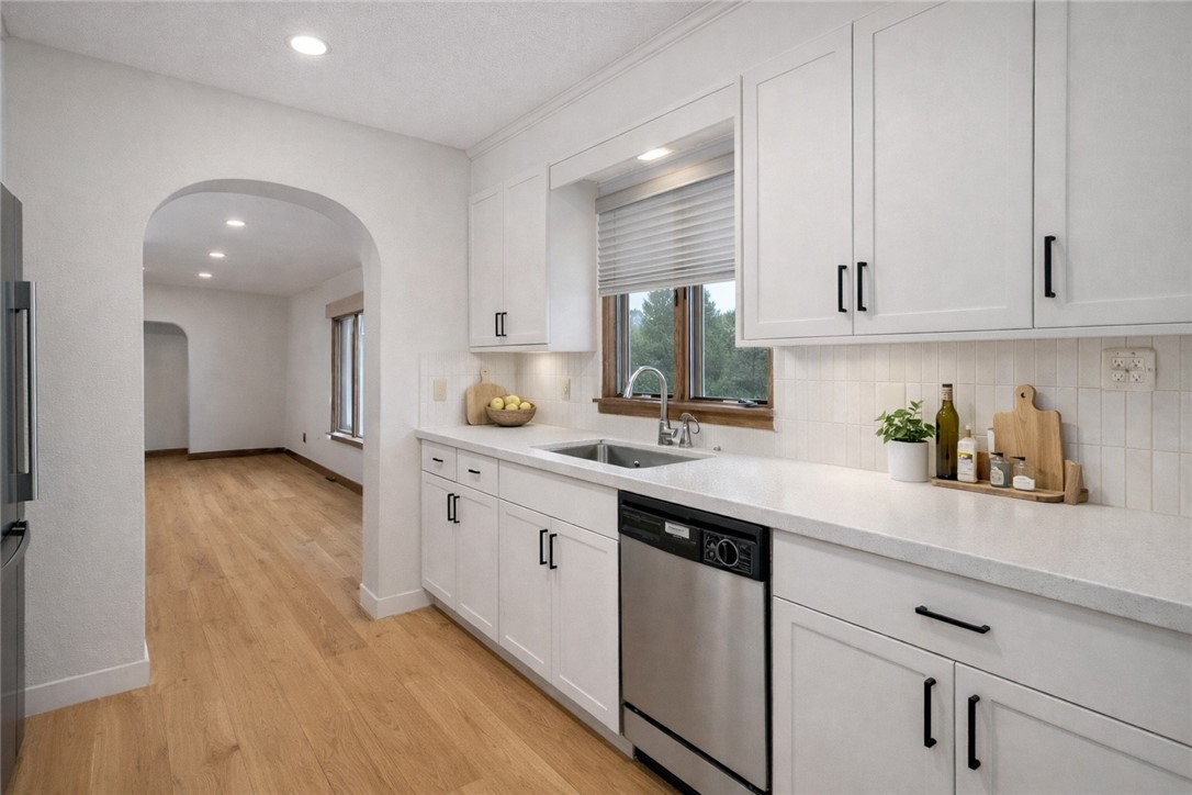 26 Chardon Drive