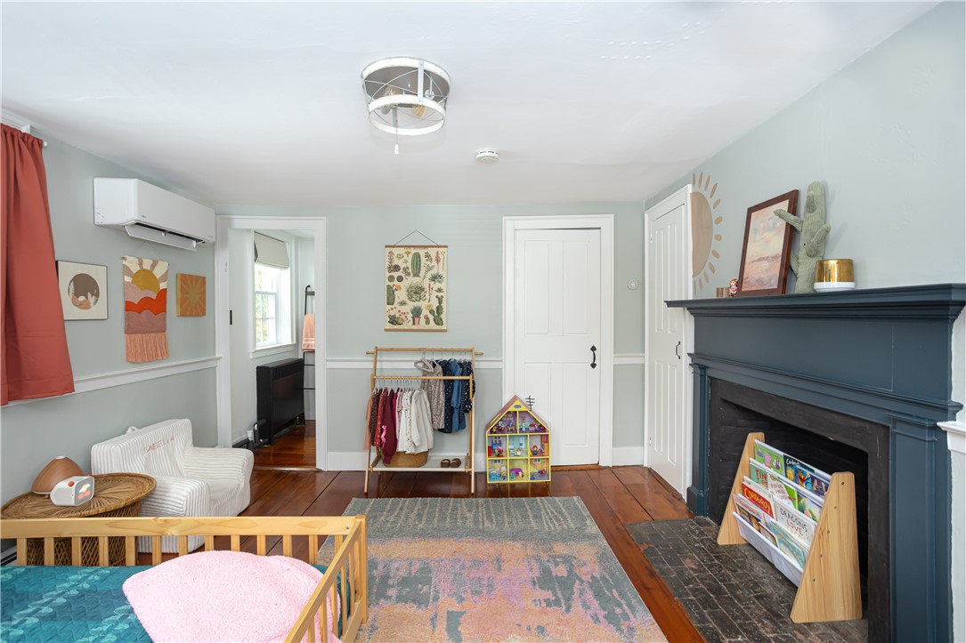 417 Middle Road