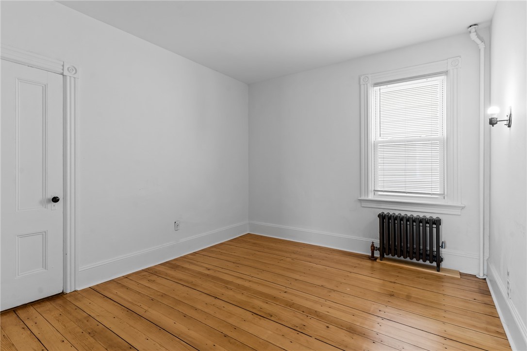 16 Ruggles Street
