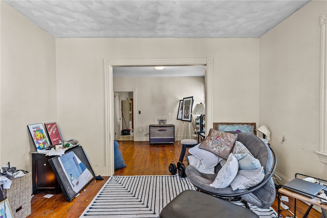 16 Ruggles Street