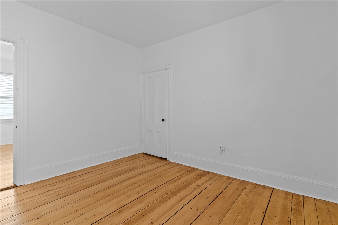 16 Ruggles Street