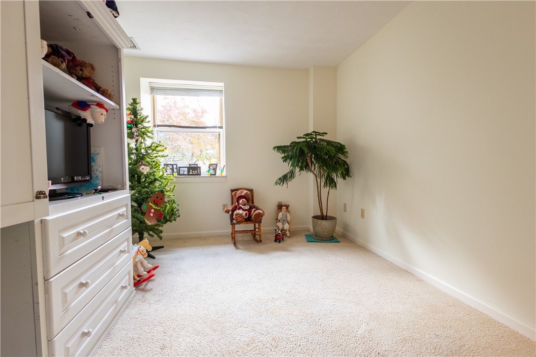 3524 West Shore Road 215