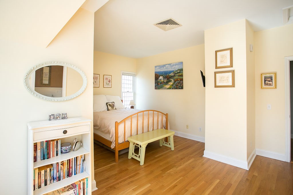 1 Seaview Avenue 5