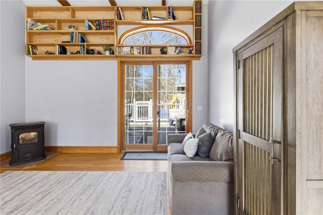 404 South Christopher Avenue