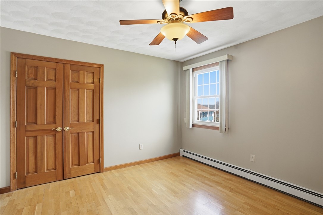 24 Sandy Lane