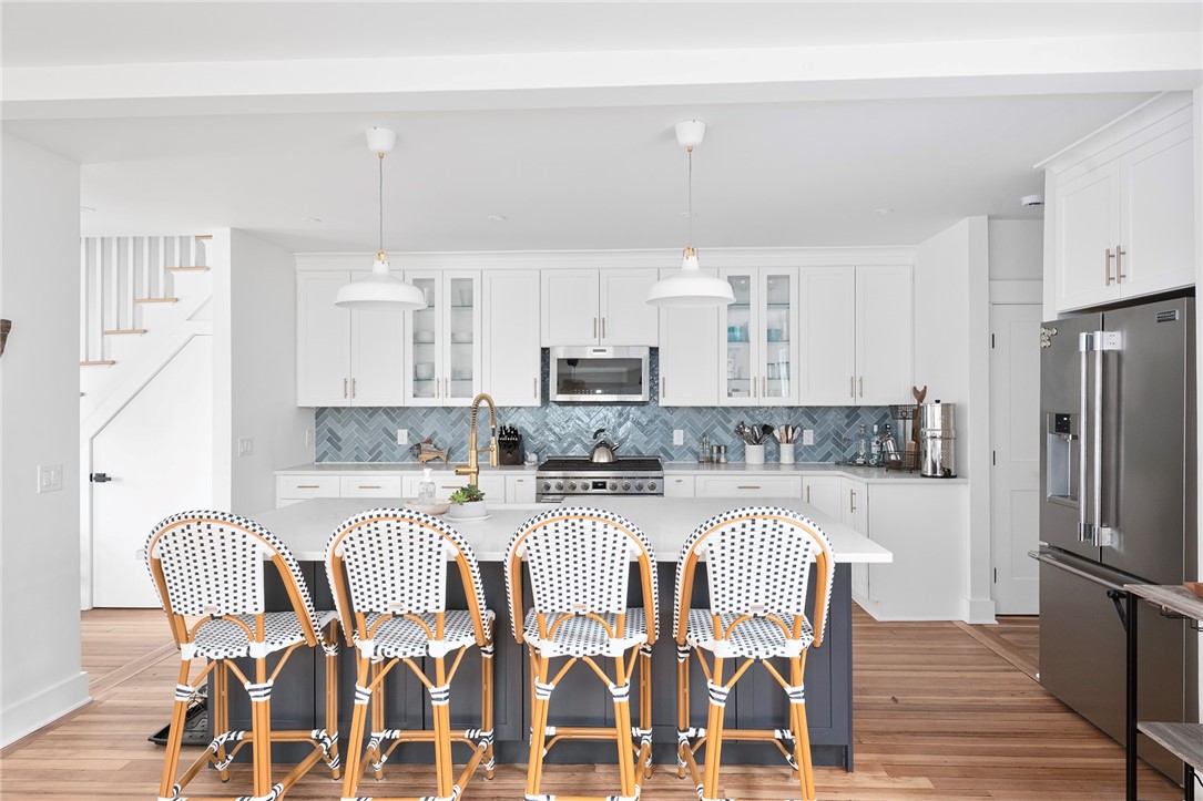 69 Connection Street