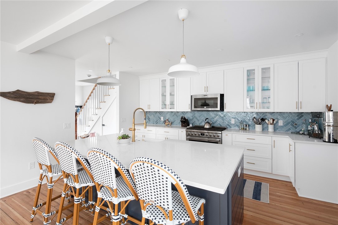 69 Connection Street