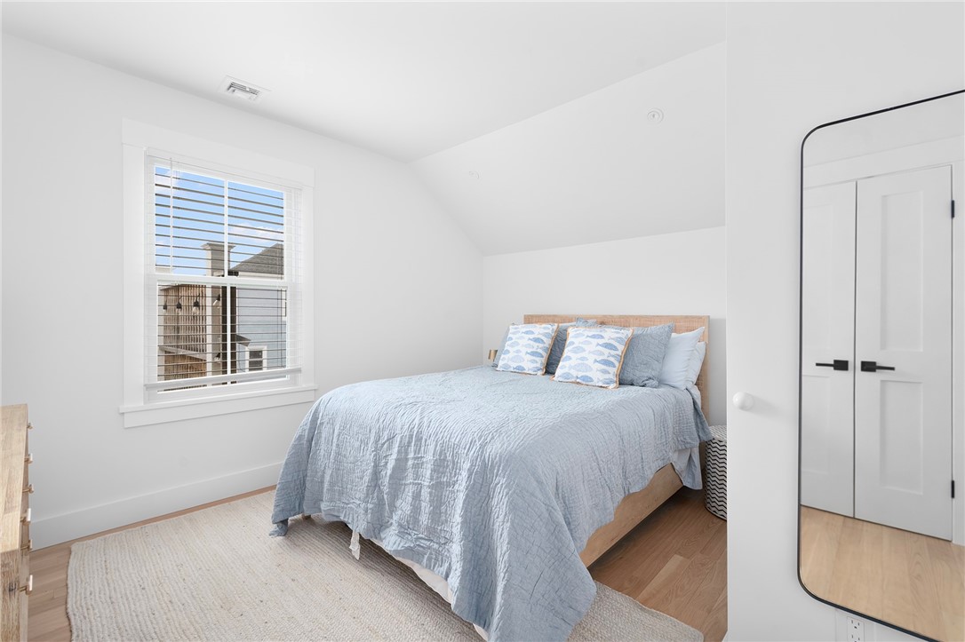 69 Connection Street