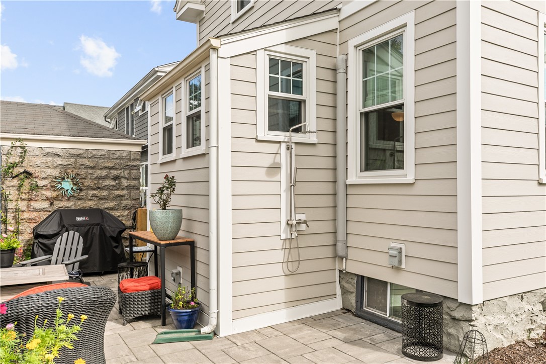 75 Roseneath Avenue