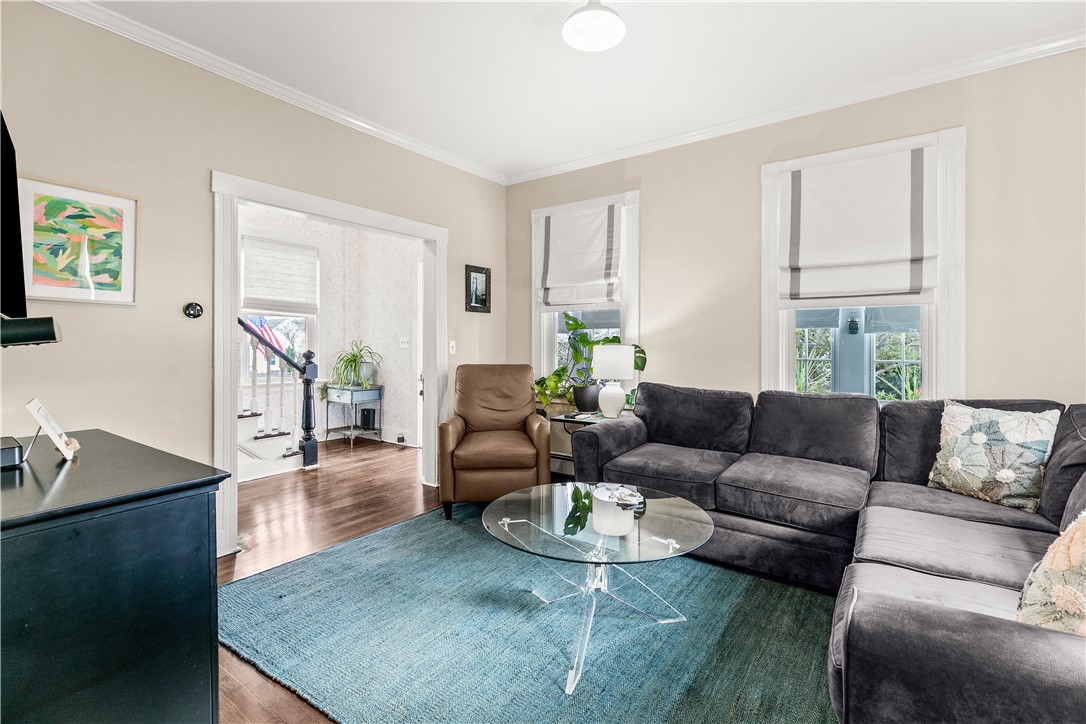75 Roseneath Avenue