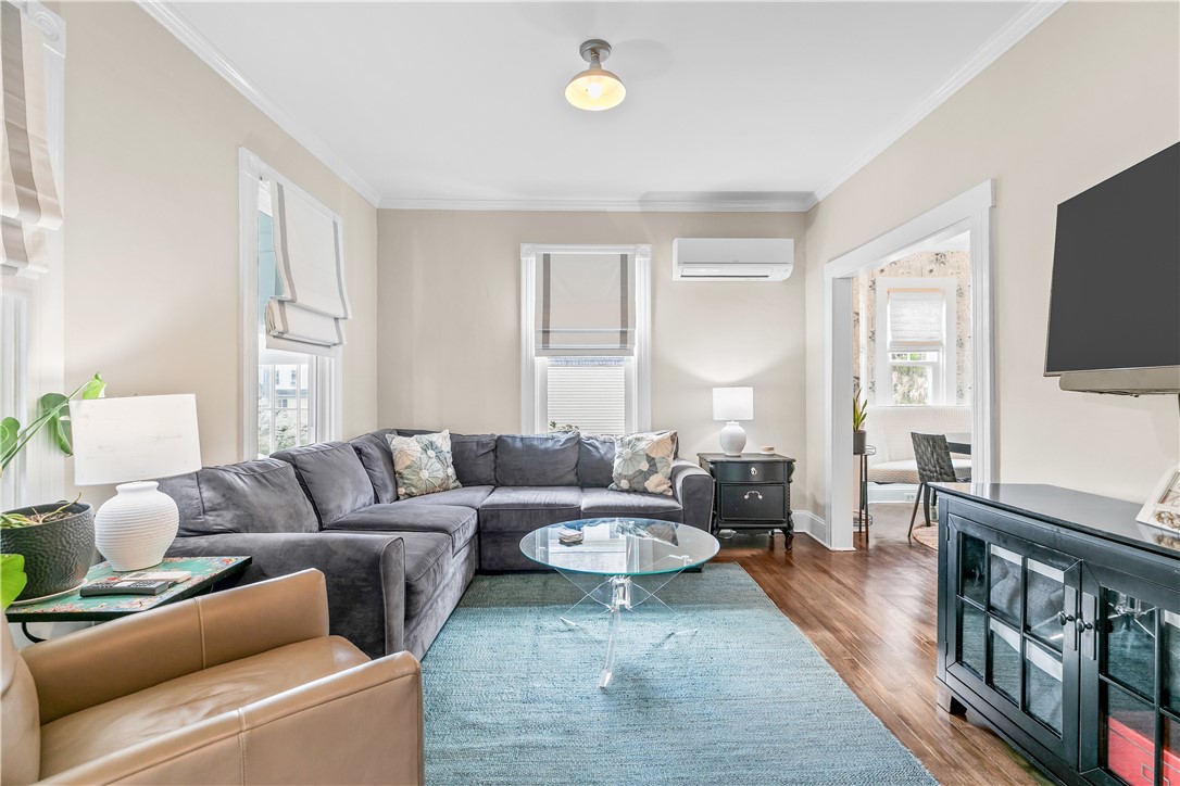 75 Roseneath Avenue