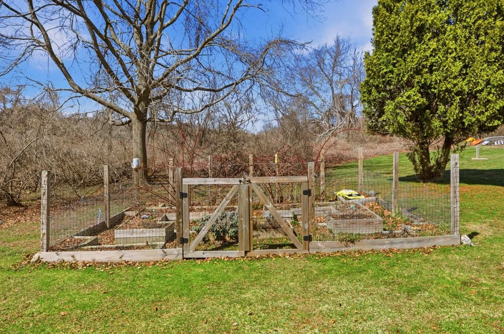 403 Valley Road