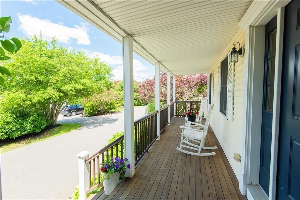 663 Aquidneck Avenue