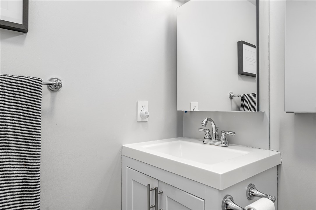 10 Pier Market Place 10