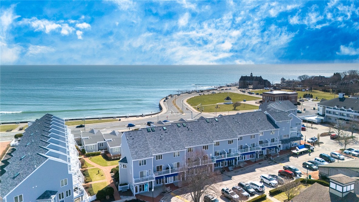10 Pier Market Place 10