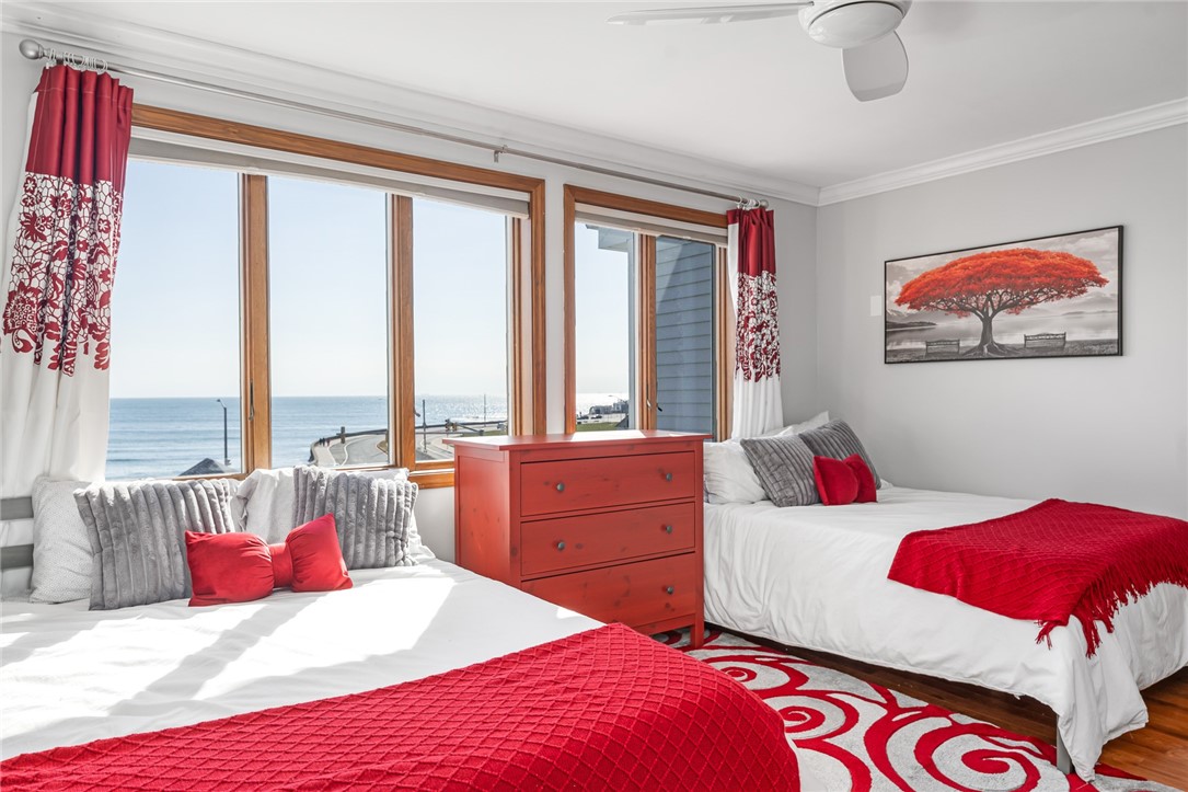 10 Pier Market Place 10