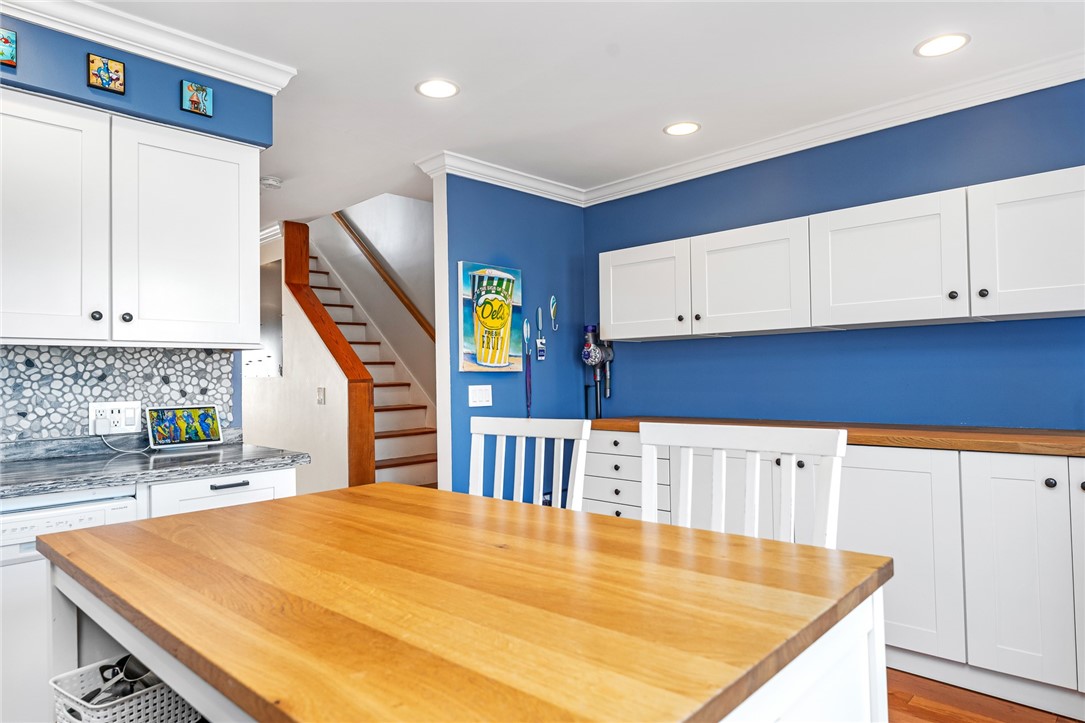 10 Pier Market Place 10