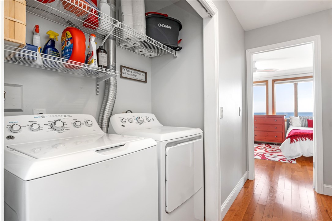 10 Pier Market Place 10