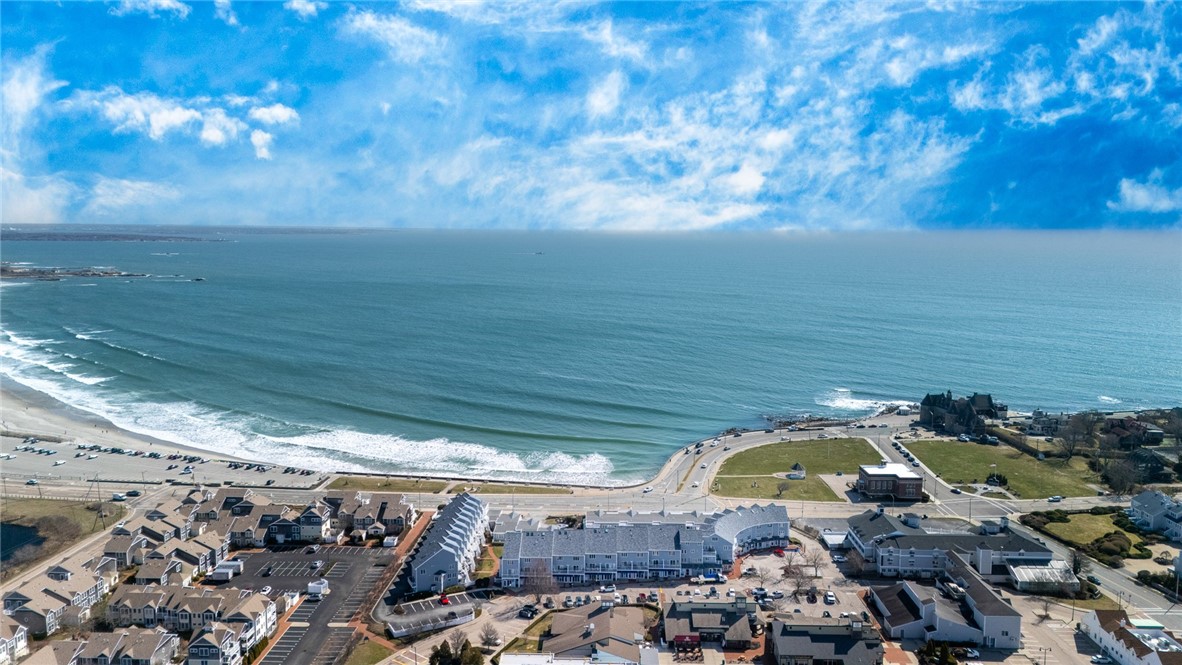 10 Pier Market Place 10