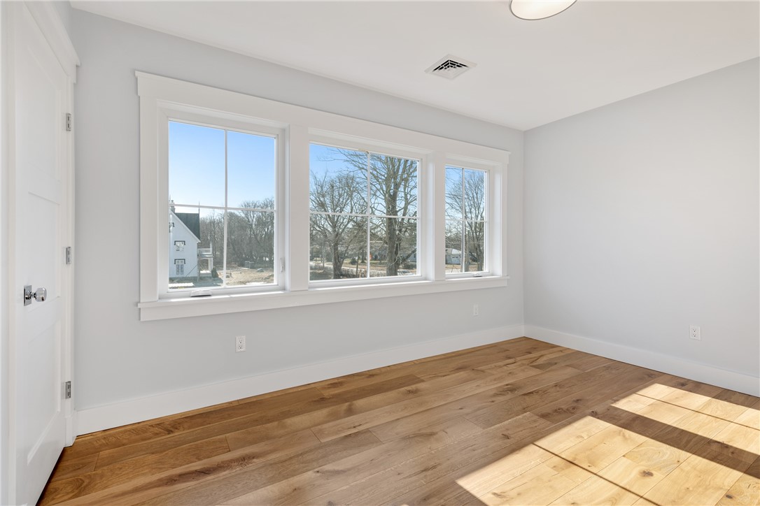 1 Knowlton Court