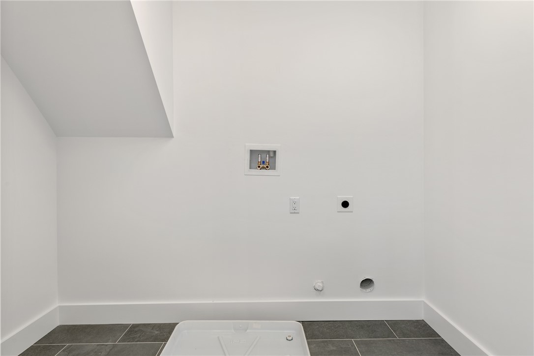 1 Knowlton Court