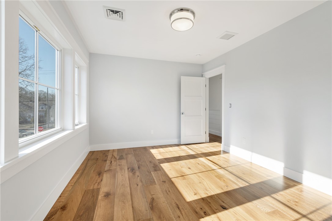 1 Knowlton Court