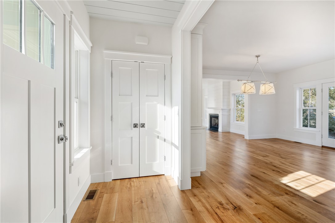1 Knowlton Court