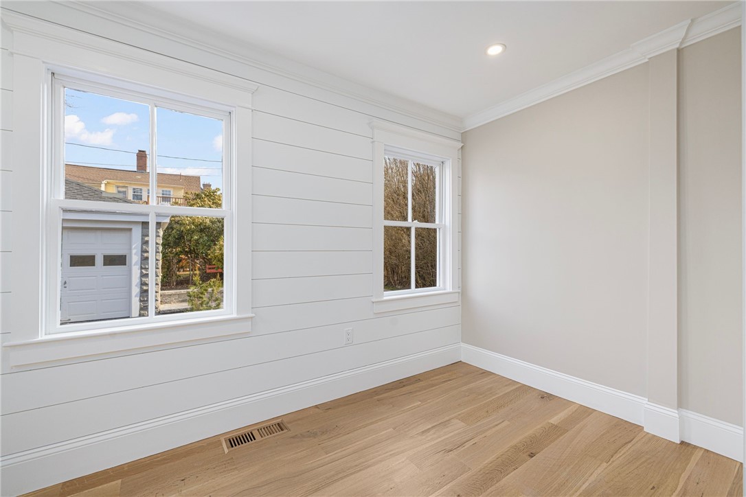 14 Sherman Street