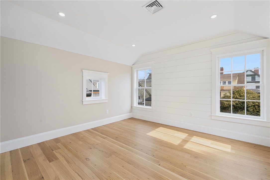 14 Sherman Street