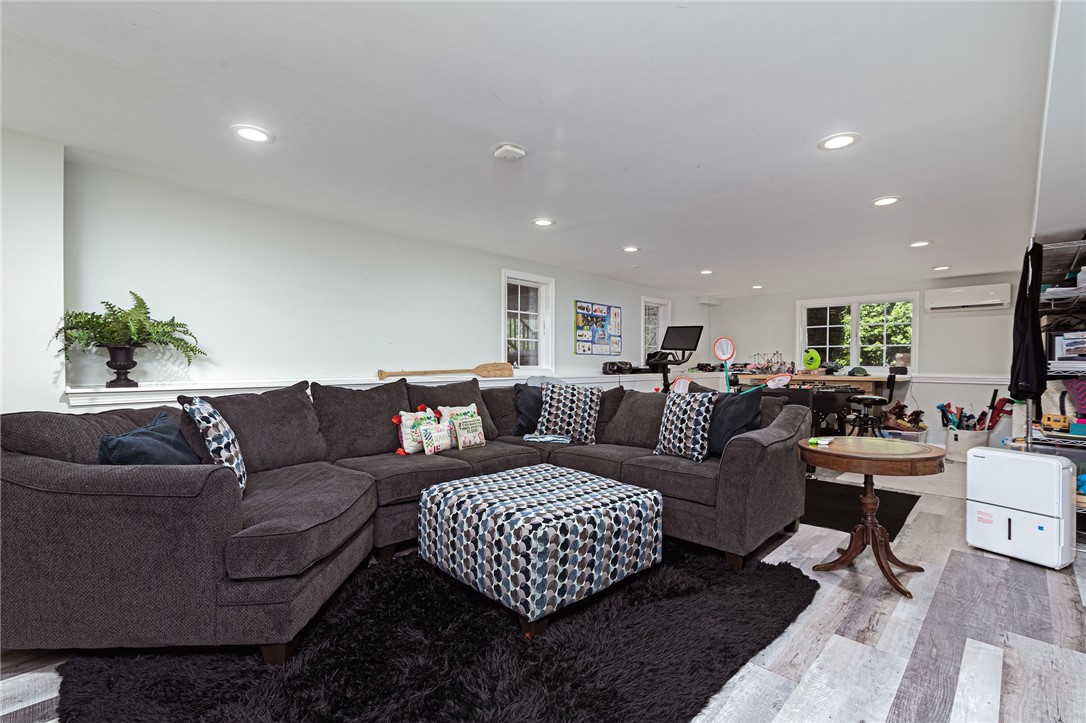 371 Glen Hill Drive