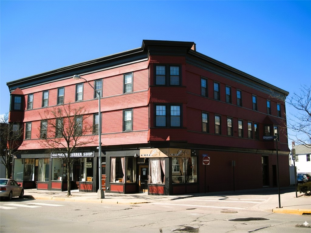 102 Broadway 2B