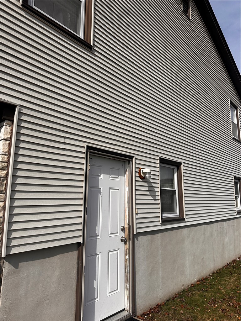 24 Lewis Street 2