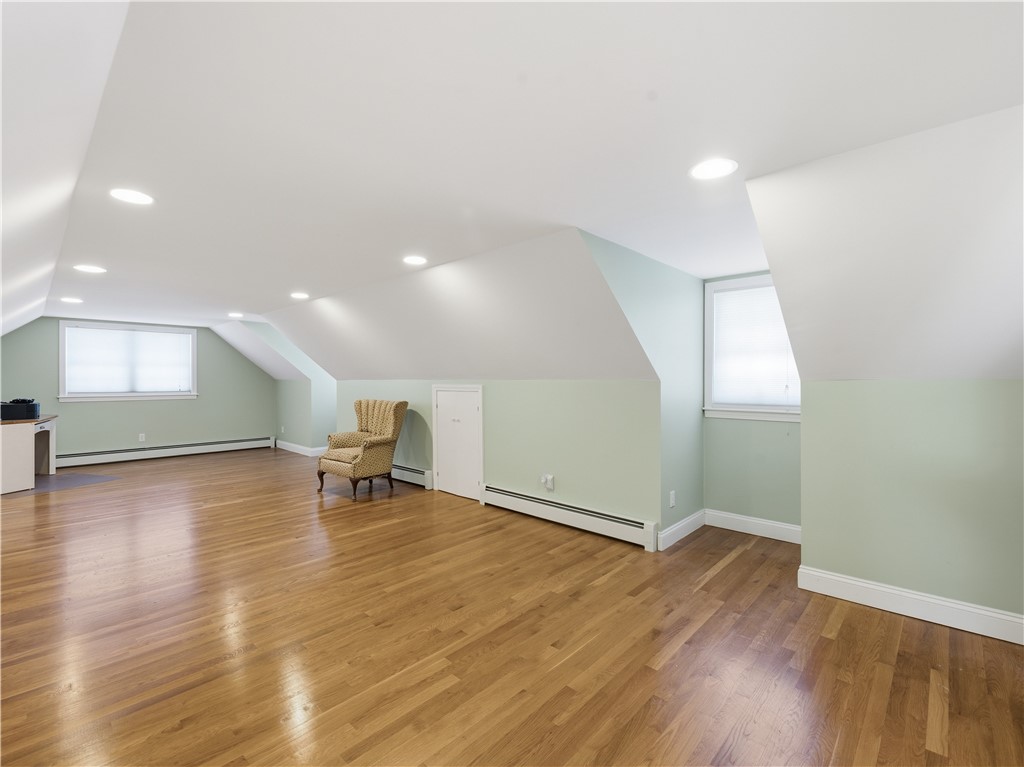 11 Fountain Avenue