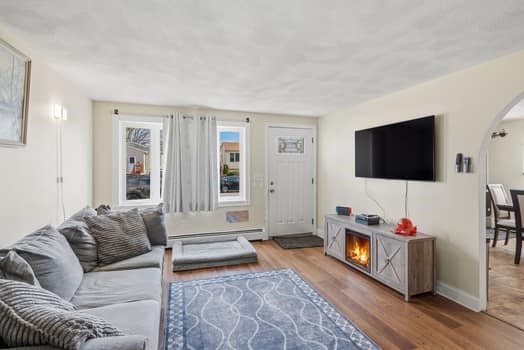 49 Highland Avenue