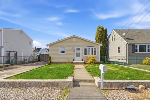 49 Highland Avenue