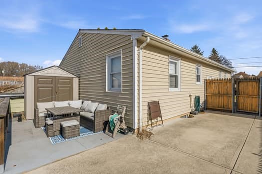 49 Highland Avenue