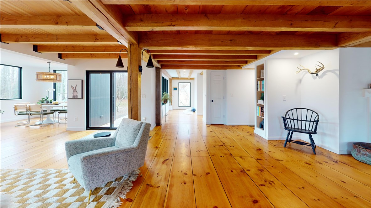 296 Stoney Holllow Road