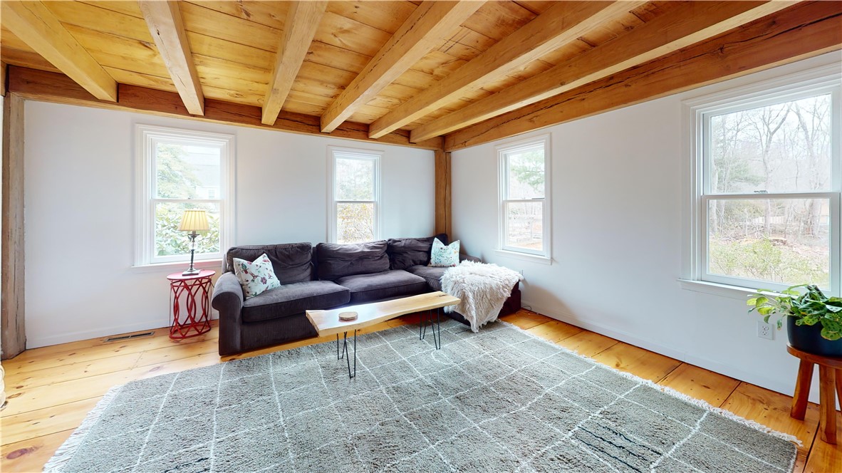 296 Stoney Holllow Road