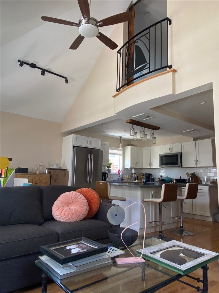 33 Dennison Street 2