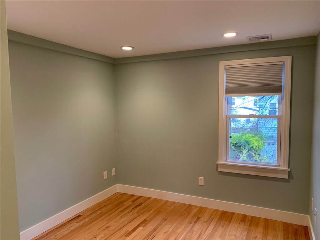 33 Dennison Street 2