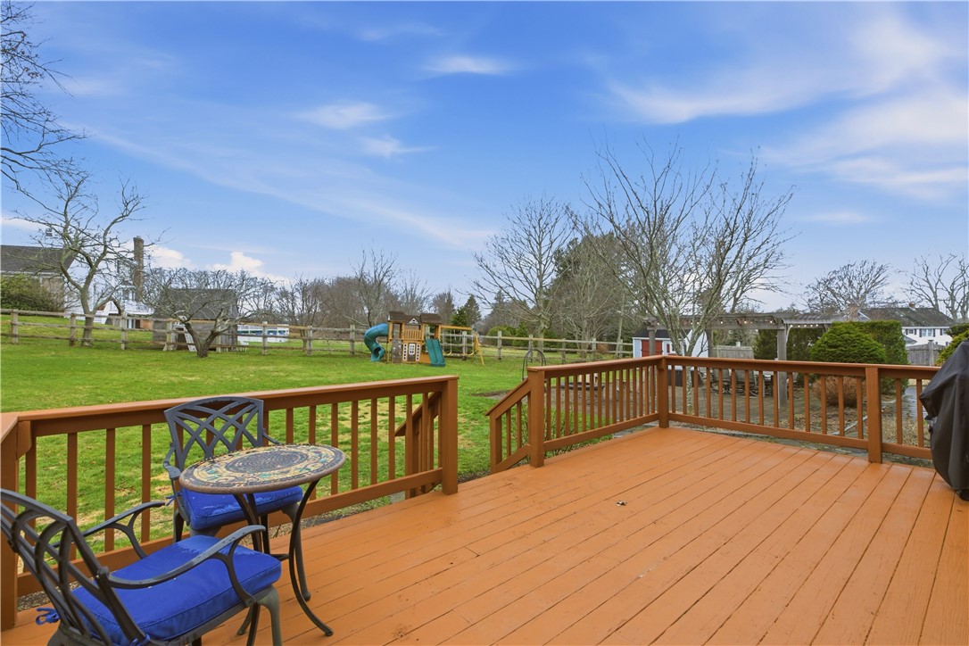 23 West Passage Drive