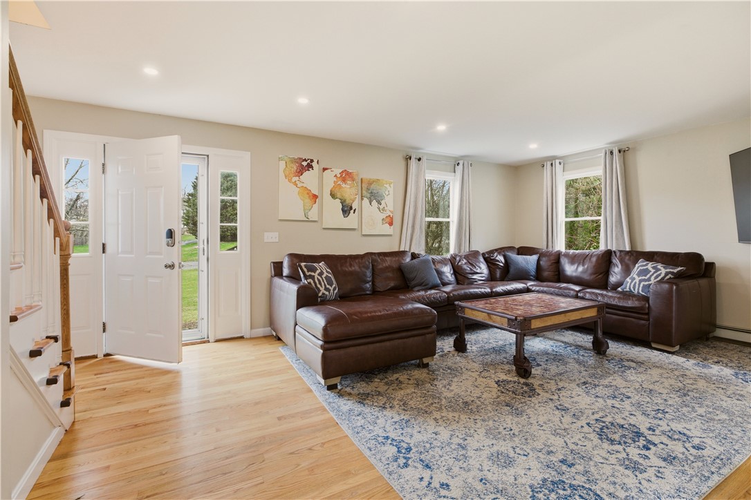 23 West Passage Drive