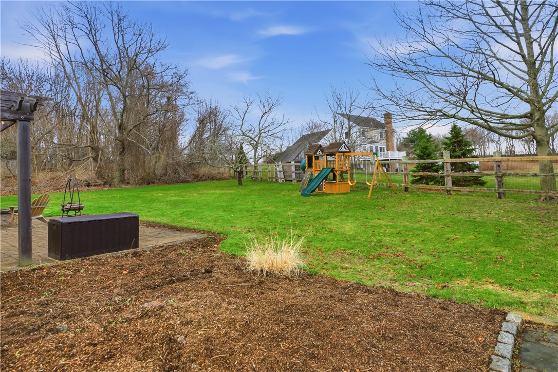 23 West Passage Drive