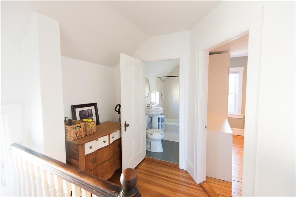21 Congdon Avenue