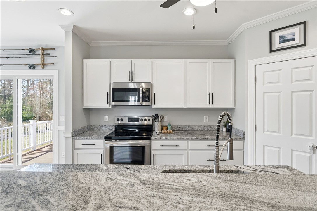 50 Greenbrier Circle