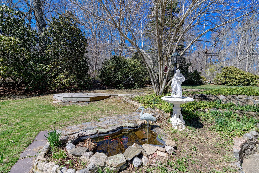 243 South Woody Hill Road