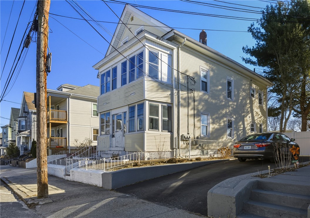 60 Hendricks Street