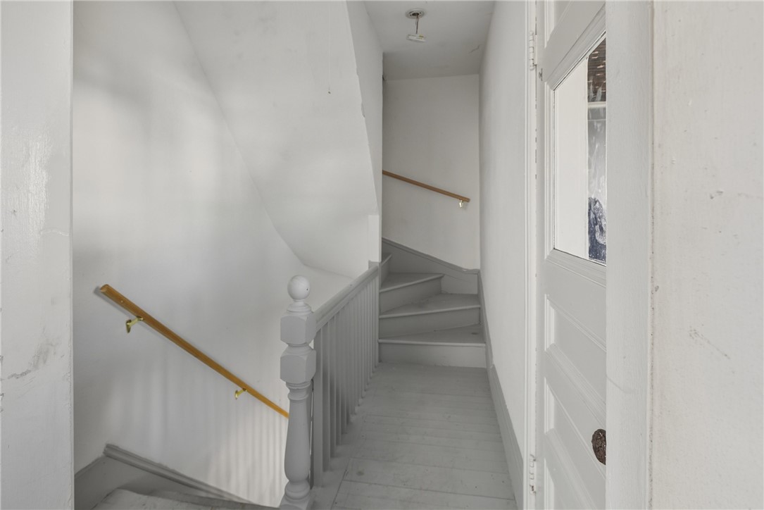 60 Hendricks Street